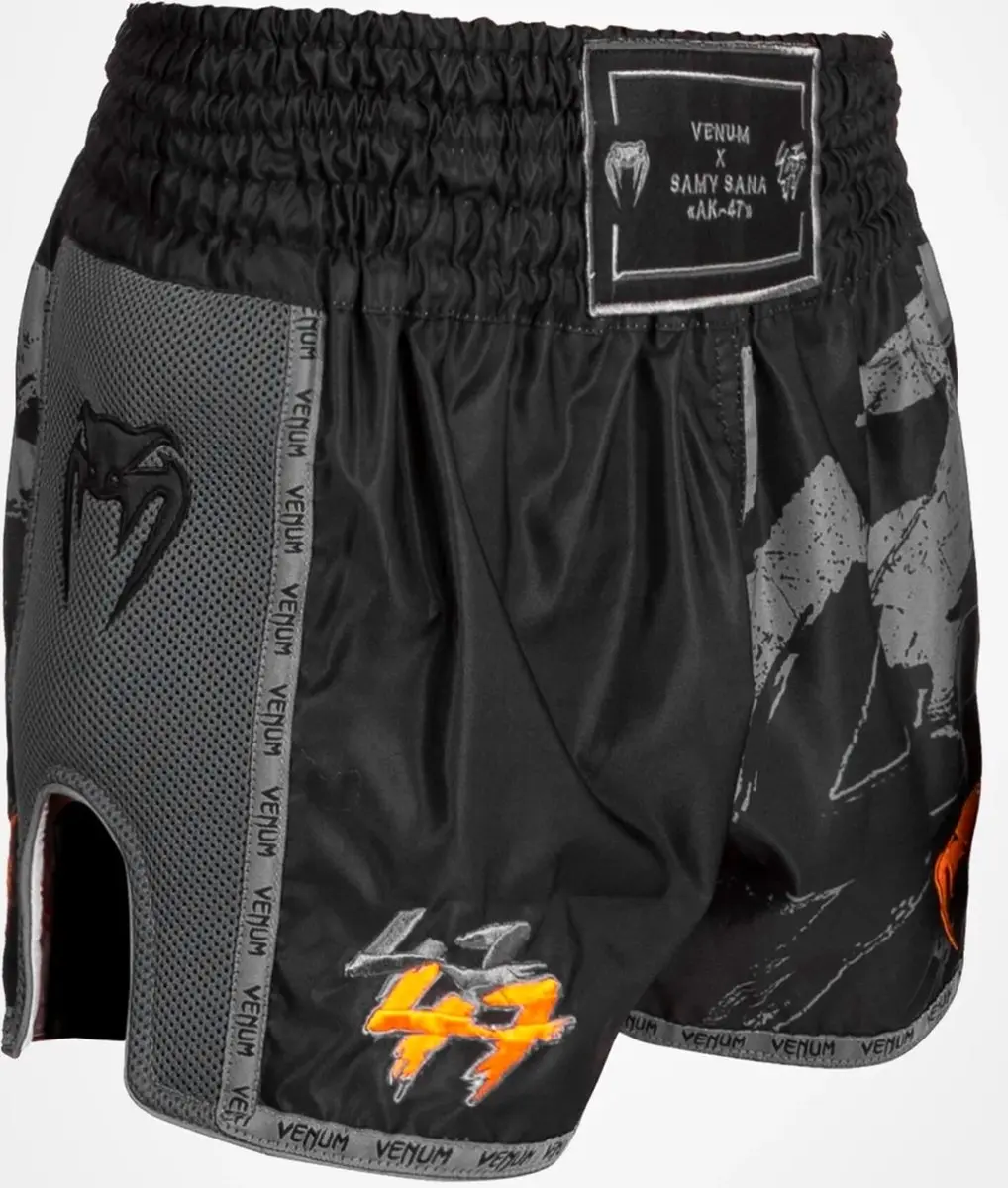 Venum S47 Muay Thai Short - Zwart Oranje