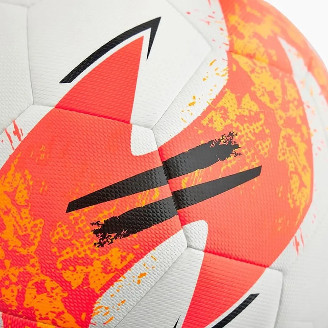 Macron Tropical XI Futsal Voetbal 4 - Wit/Oranje