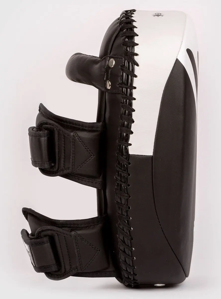 Venum Light Kick Pads - 2 Stuks - Zwart/Wit