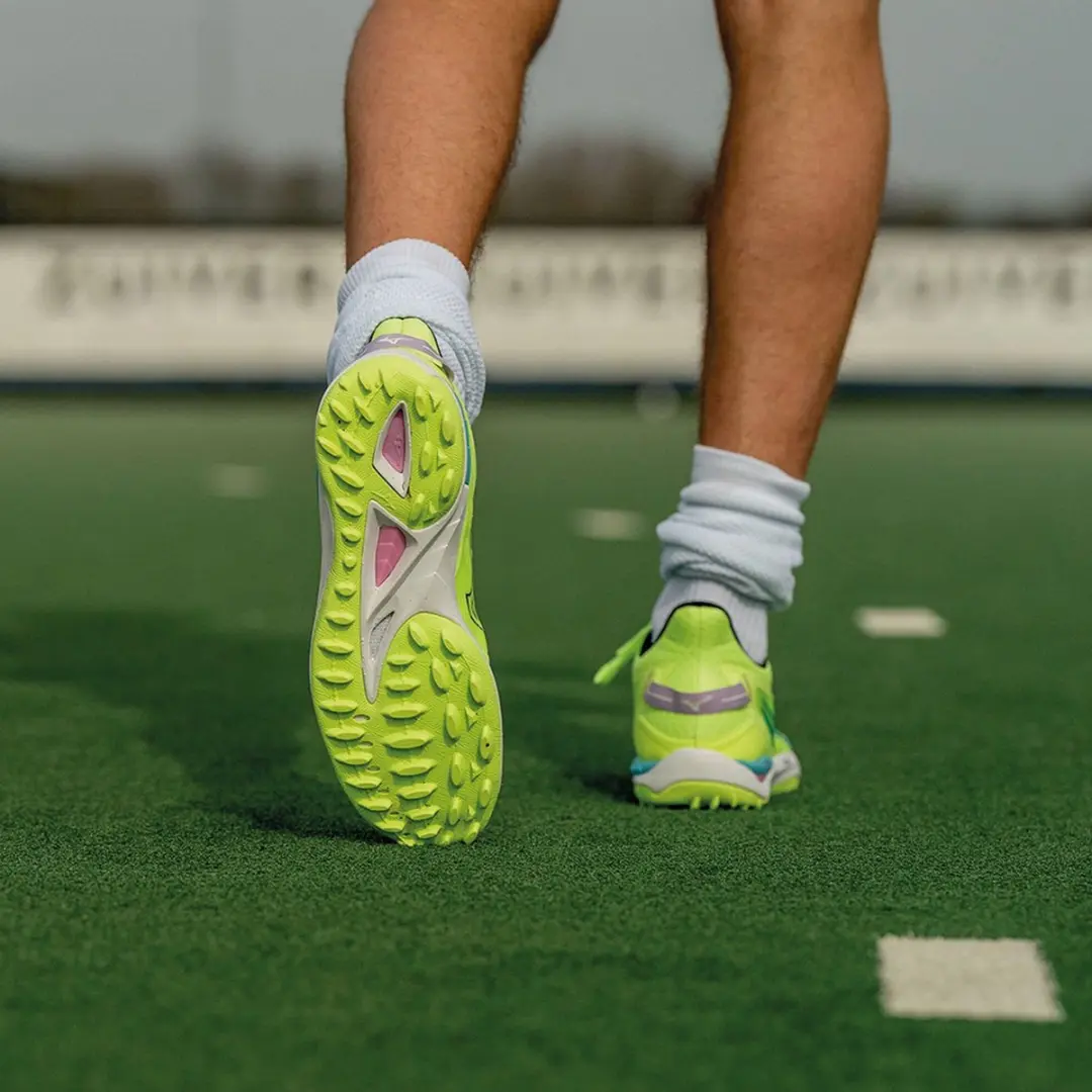 Mizuno Wave Panthera 2 Hockeyschoenen 38 - Limegroen/Rood/Zwart