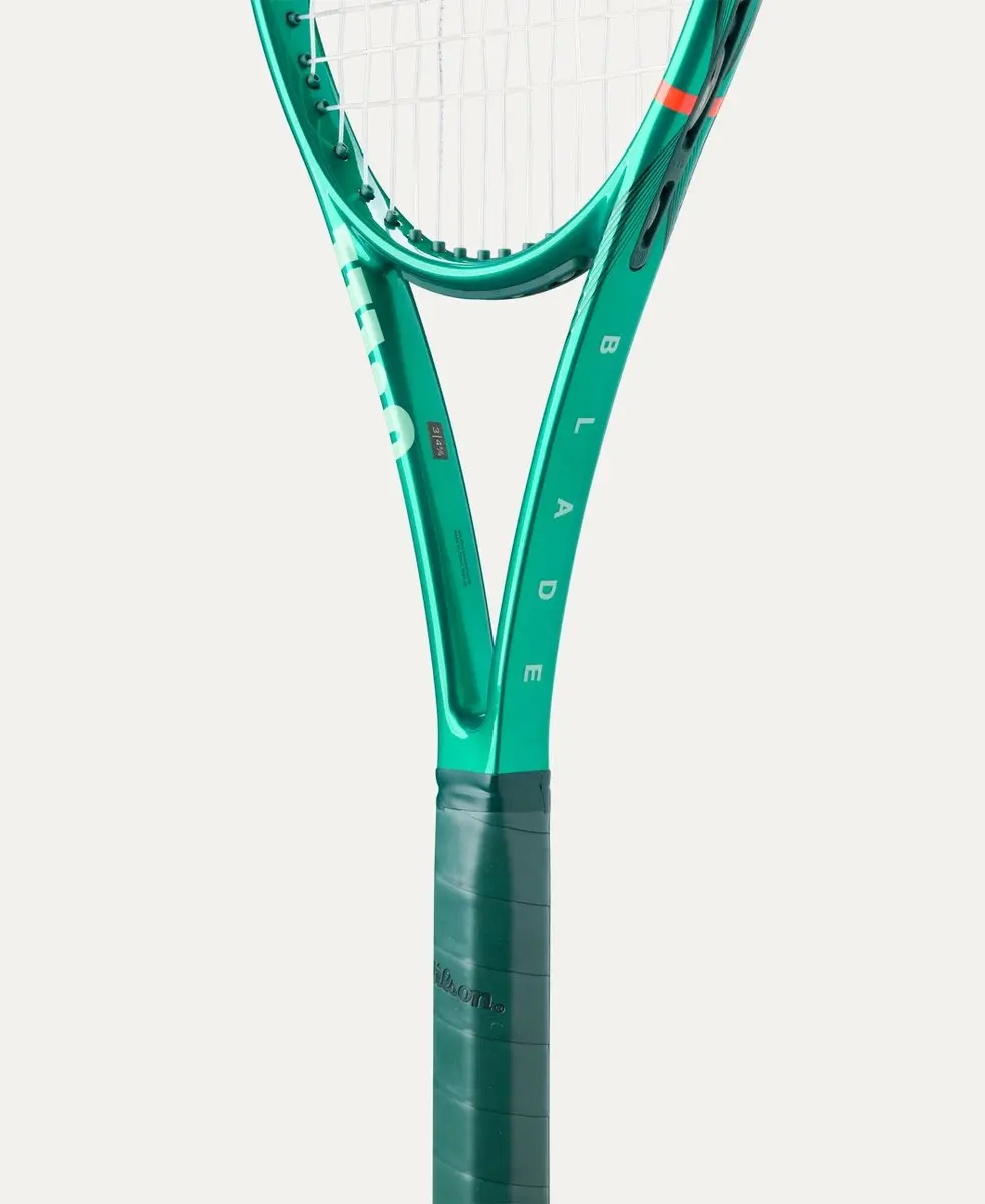 Wilson Blade 98 V10.0 Tennisracket - L2 - Groen