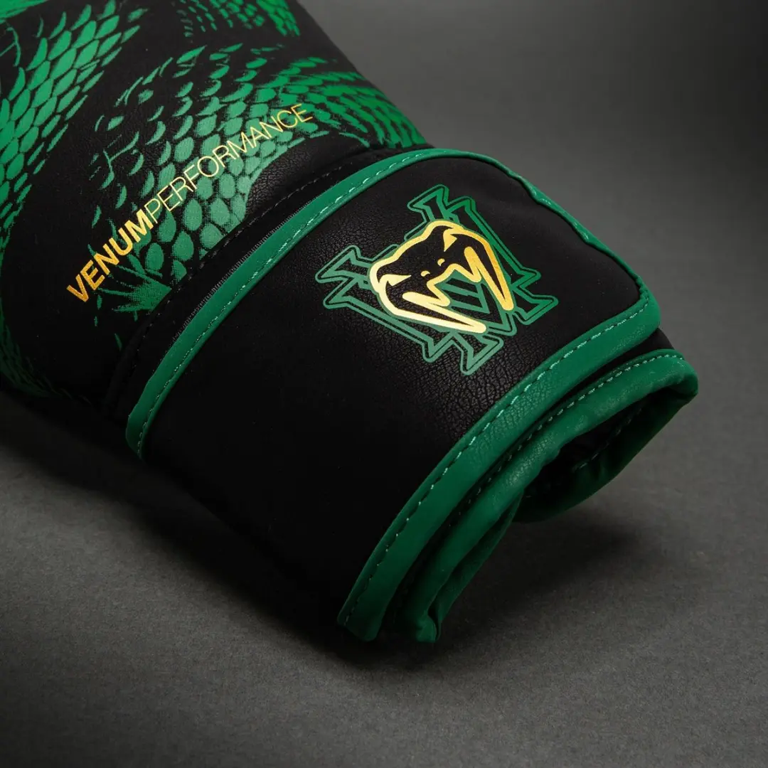 Venum Matupa Bokshandschoenen 14 OZ - Zwart/Groen/Goud