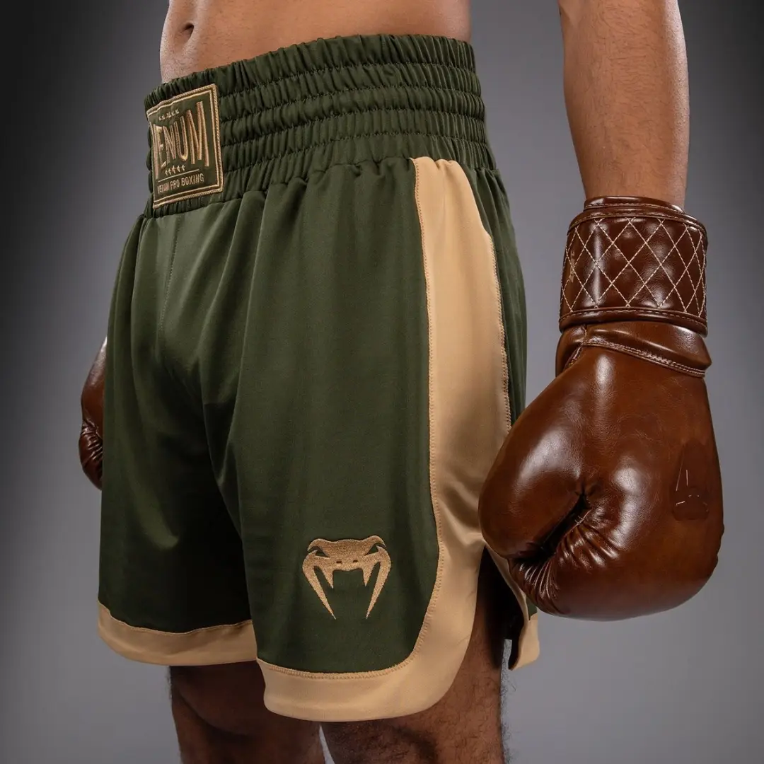 Venum Classic Boxing Shorts Militair Groen