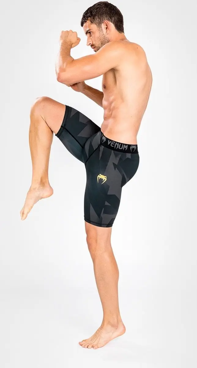 Venum Razor Vale Tudo Short - XXL - Zwart/Goud