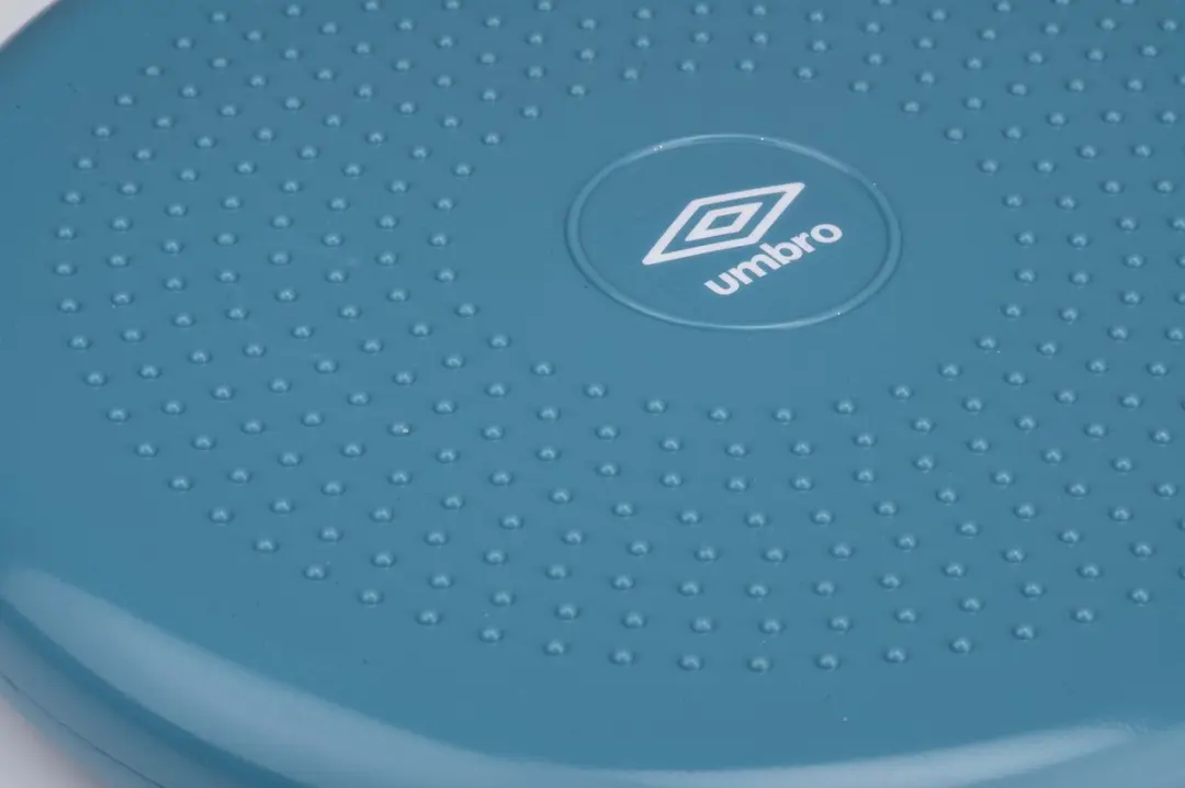 Umbro Balanskussen Ø33cm - Blauw