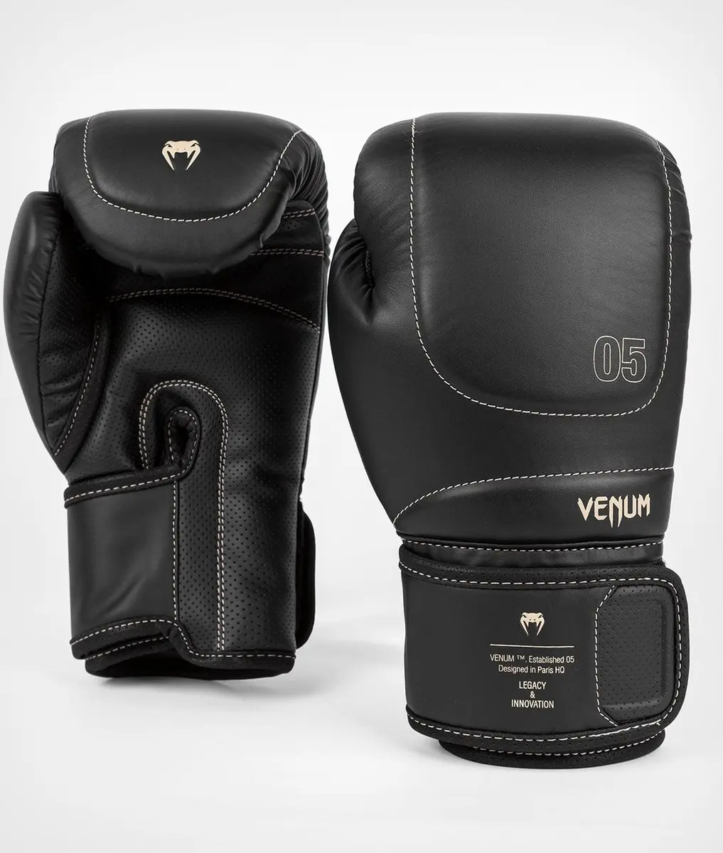 Venum Impact Evo Bokshandschoenen 10 OZ - Zwart
