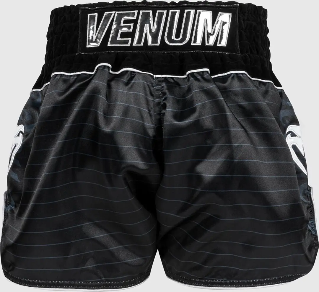 Venum Muay Thai Attack Shorts XS - Zwart Zilver