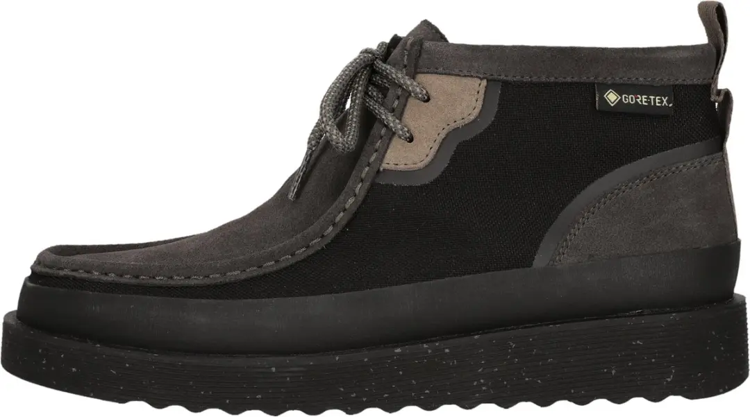 Clarks Wallabee FTR Gore-Tex Stiefelette - 42 - Zwart-grijs