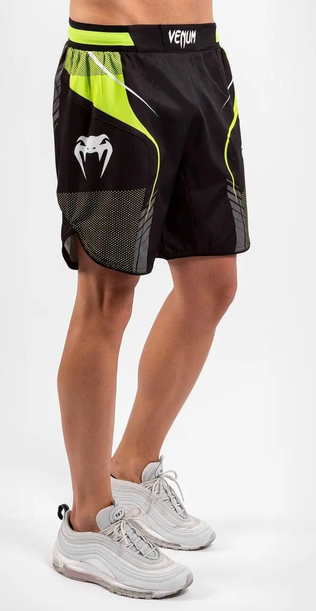 Venum Training Camp 3.0 Fight Shorts - XS - Zwart/Geel