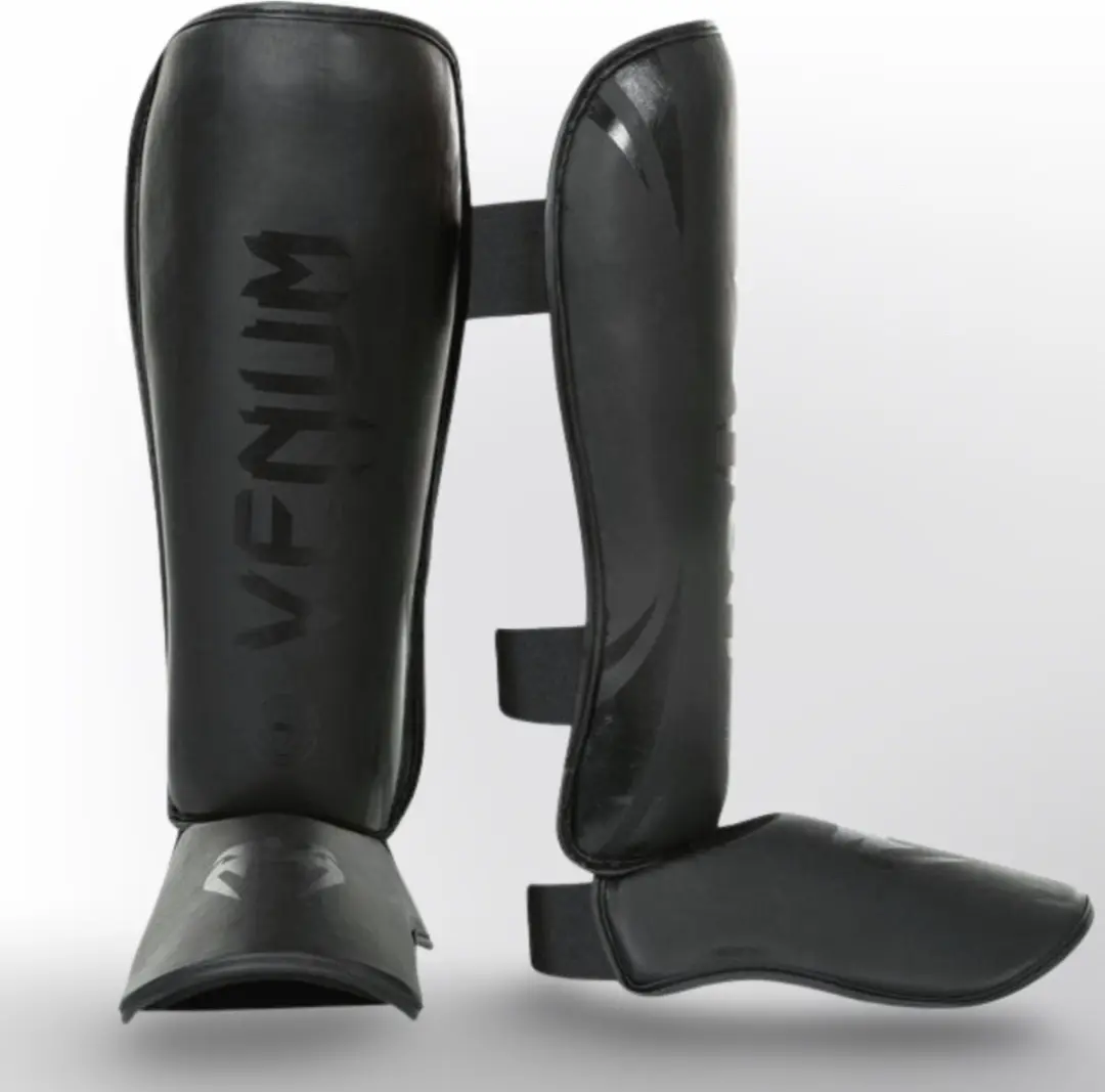 Venum Challenger Scheenbeschermers - Maat M - Zwart