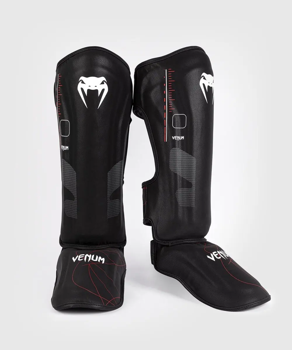 Venum Tactical XT Kickboks Scheenbeschermers - XL - Zwart/Vuurrood