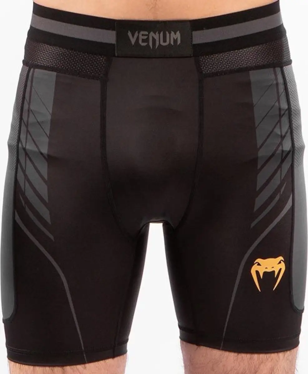 Venum Vale Tudo Compressie Short Zwart/Goud