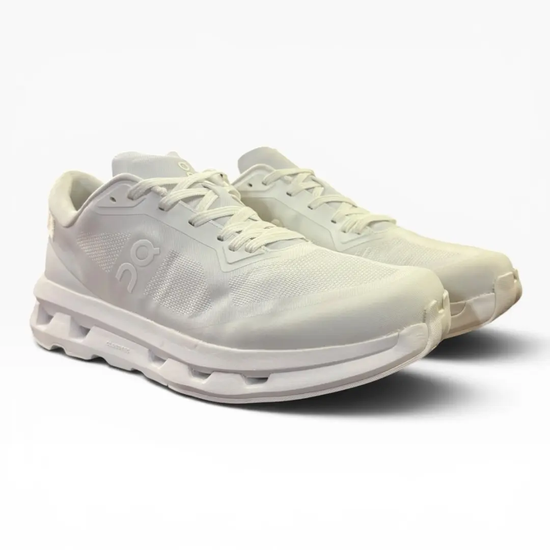 ON Running Cloudzone Sportschoenen 43 - Wit