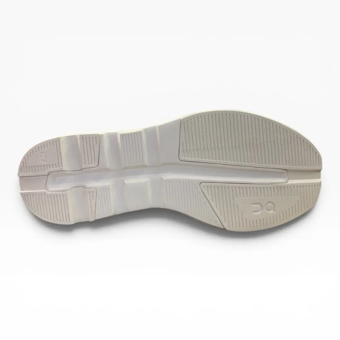 ON Running Cloudzone Sportschoenen 43 - Wit
