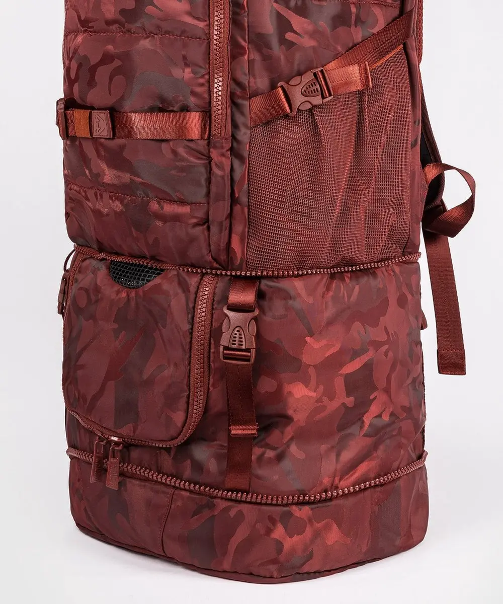 Venum Challenger Xtrem Rugzak 63L - XL - Burgundy Camo