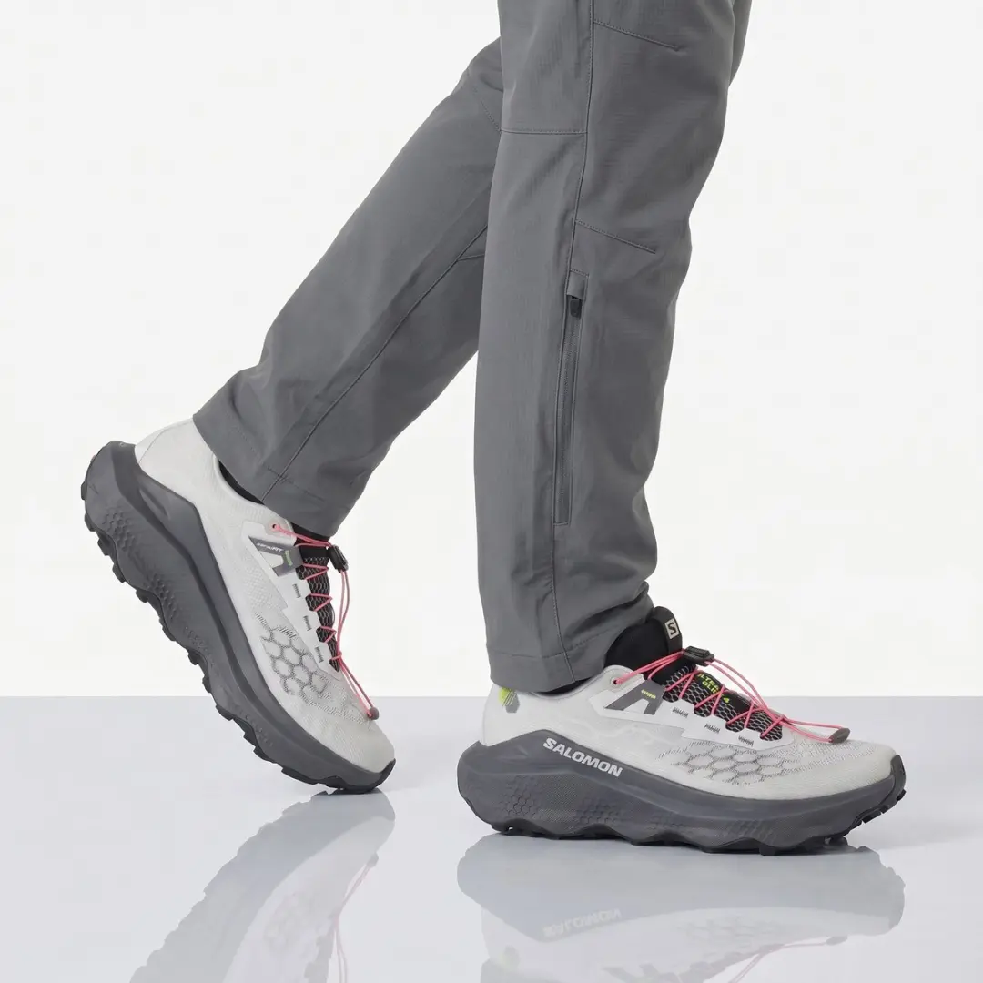 Salomon Ultra Glide 4 Trail-Running Schoenen - EU 40.5 Grijs