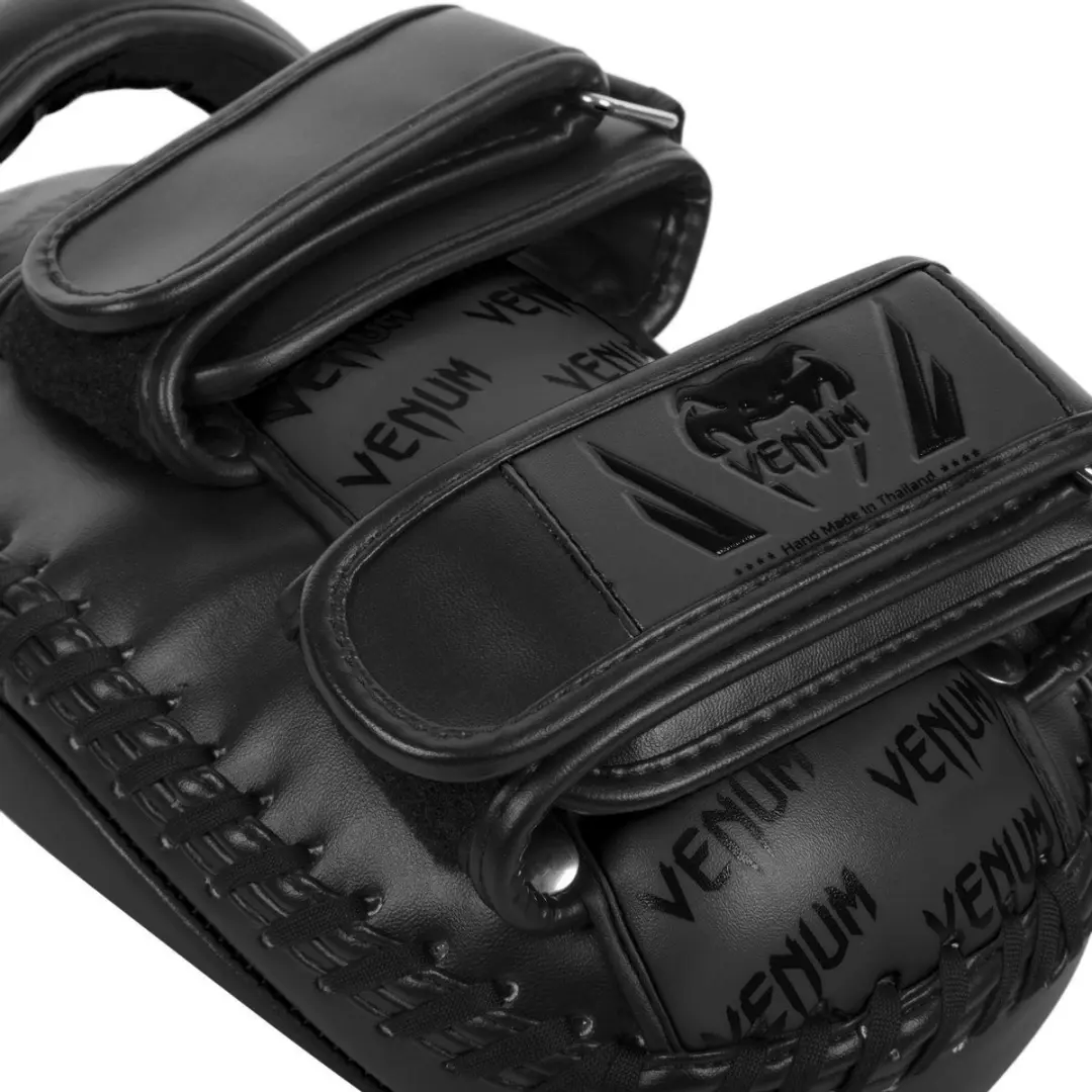 Venum Light Kick Pads Skintex Leer - Zwart