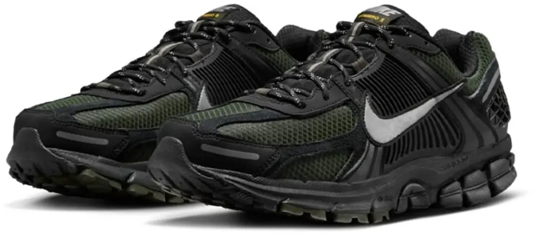 Nike Zoom Vomero 5 HV2527-001 - Maat 46 - Groen