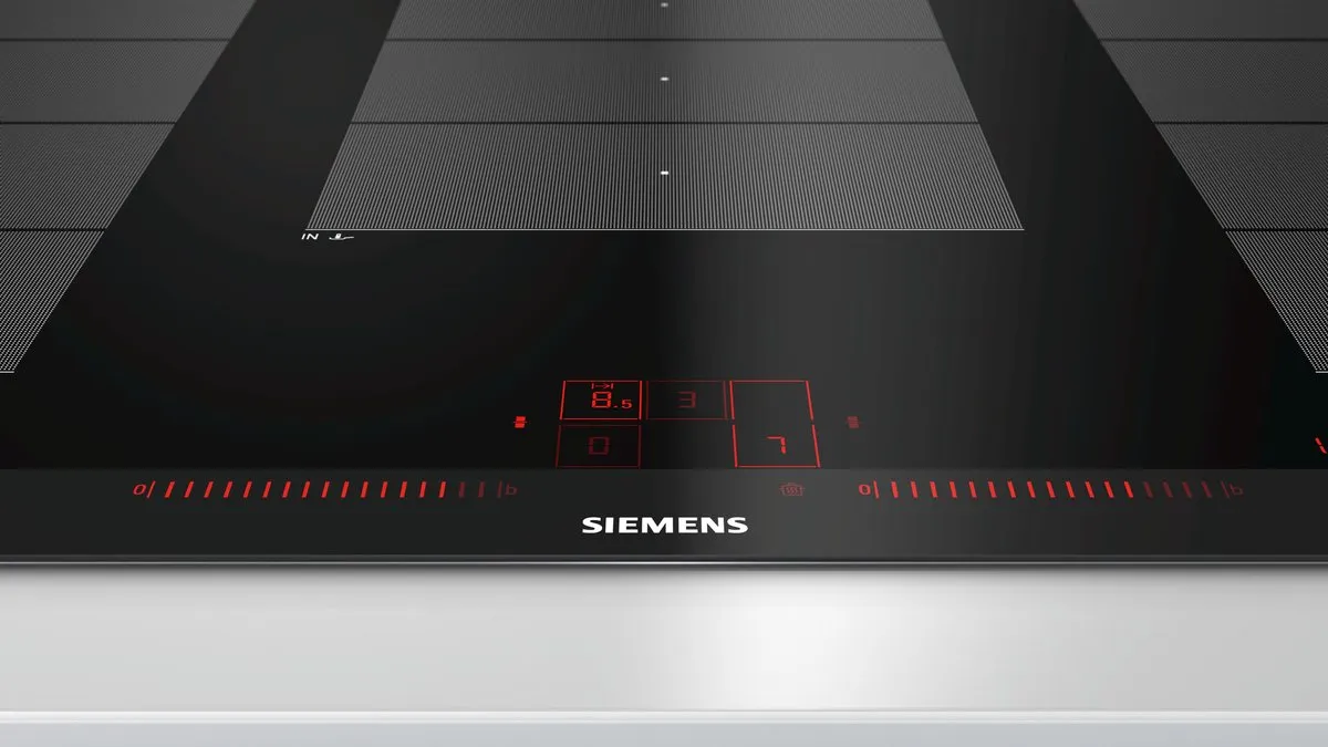 Siemens iQ700 EX975LXC1E Inductiekookplaat 5 Zones - Zwart