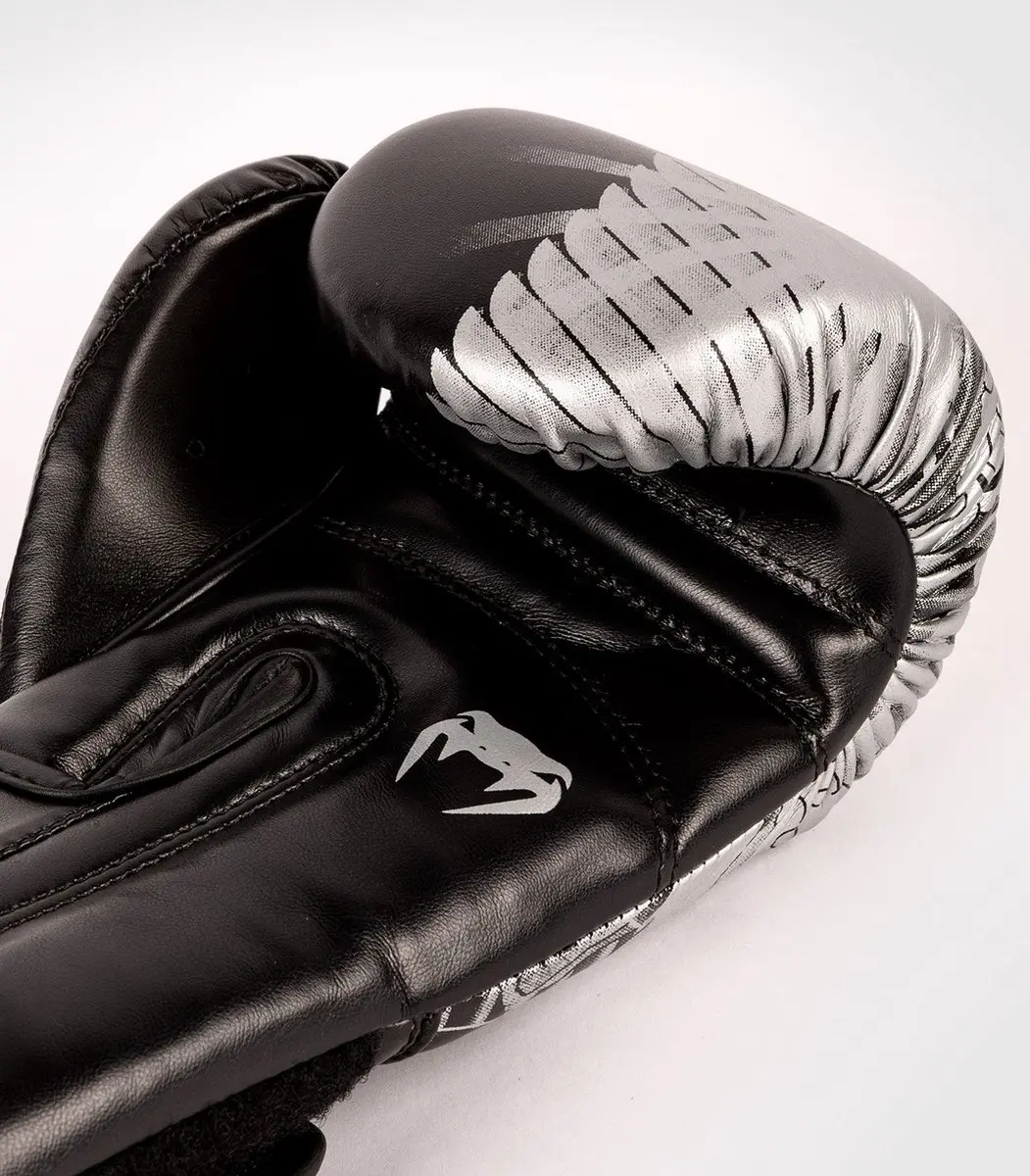 Venum YKZ21 Bokshandschoenen Kinderen 4 oz - Zwart