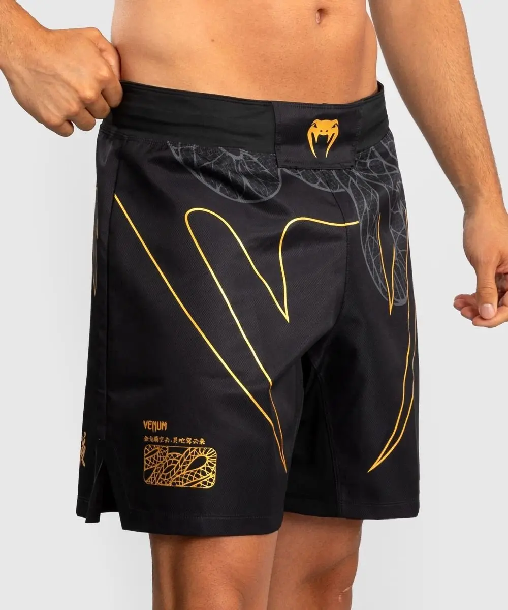 Venum Serpenti Fightshorts - L - Zwart/Zilver/Goud