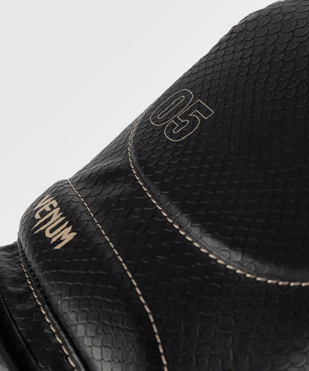 Venum Impact Evo Bokshandschoenen 16 OZ - Zwart