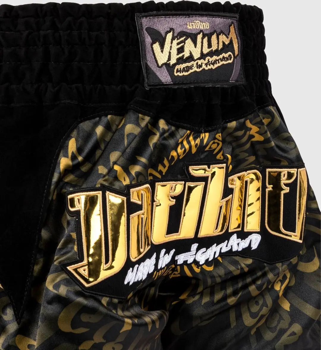 Venum Muay Thai Short Attack Zwart Goud - S