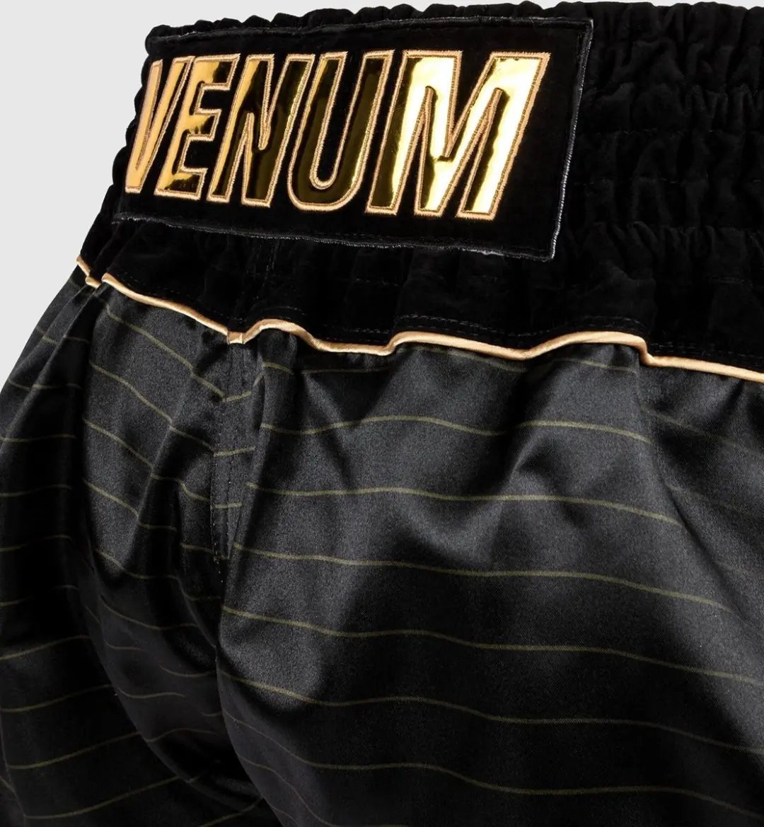 Venum Muay Thai Short Attack Zwart Goud - S