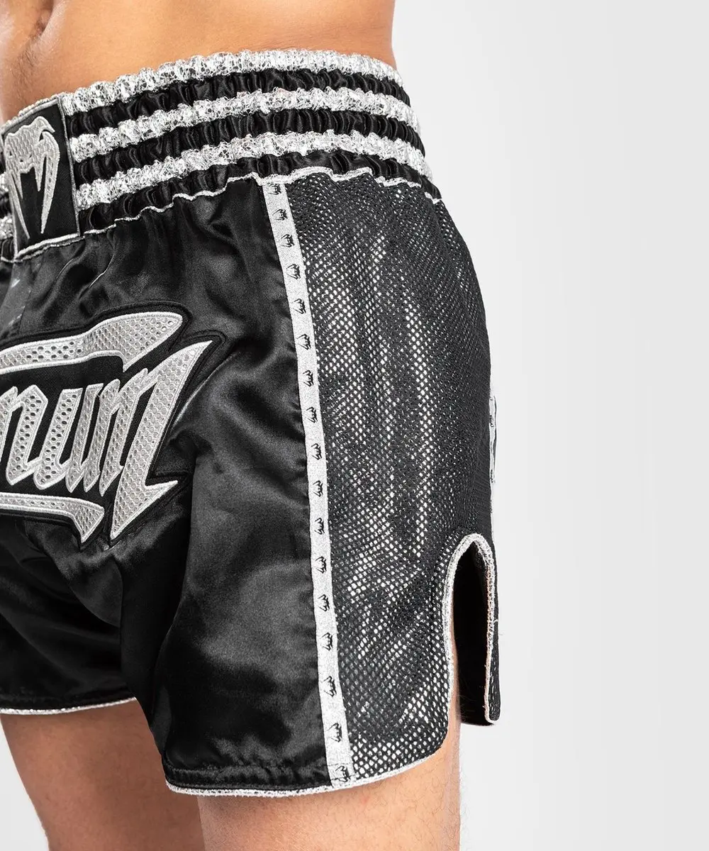Venum Absolute 2.0 Muay Thai Short M - Zwart Zilver