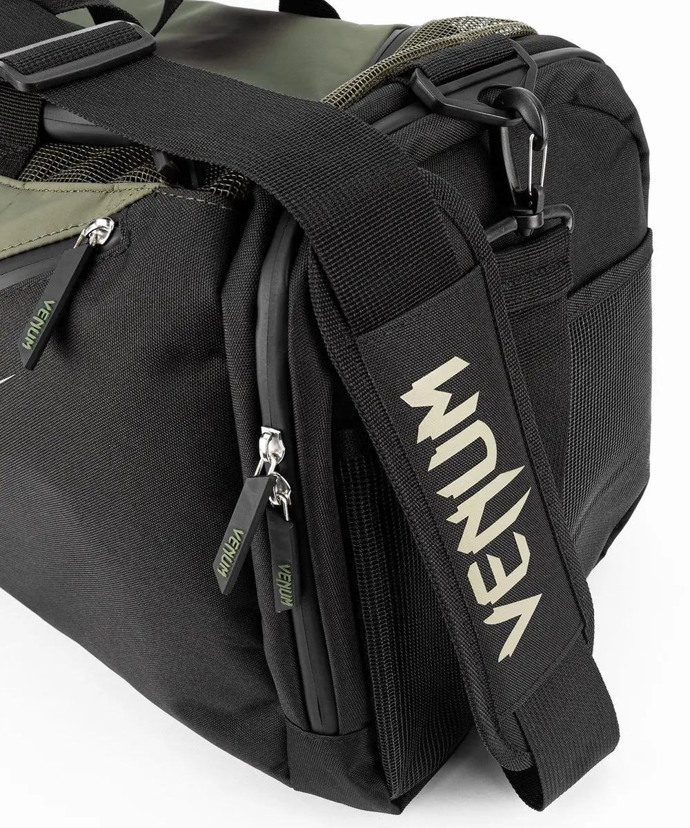 Venum Trainer Lite Evo Sporttas 63L - Khaki/Groen - afbeelding 6 van 6