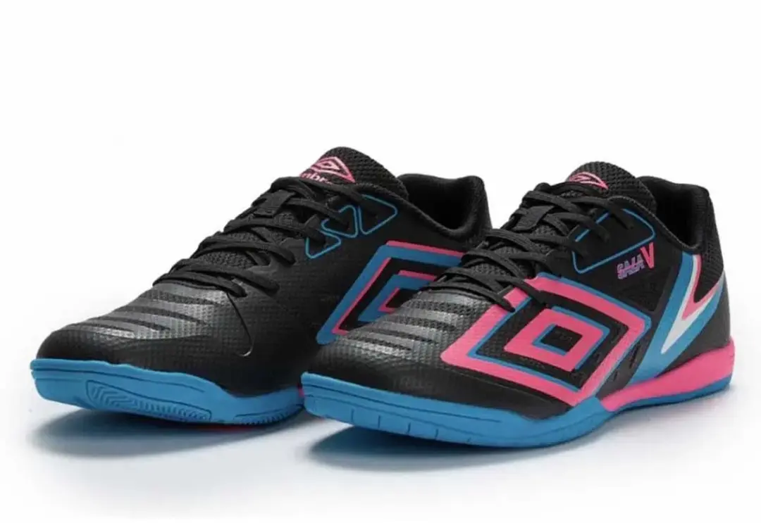 Umbro Sala V Futsal Zaalschoenen - 41 - Zwart