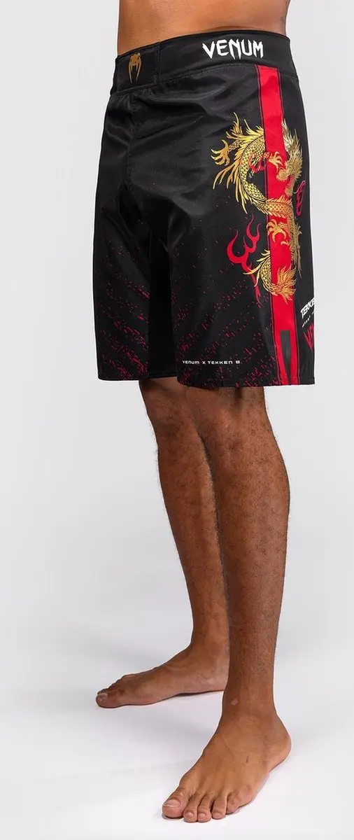 Venum Marshall Law Fightshorts Tekken 8 - S - Zwart/Rood/Goud