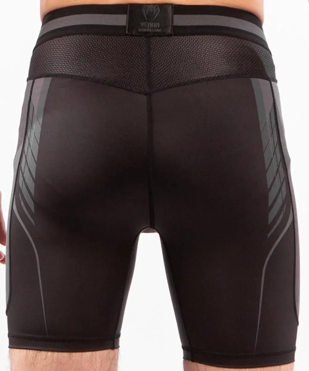 Venum Vale Tudo Compressie Short L - Zwart/Goud