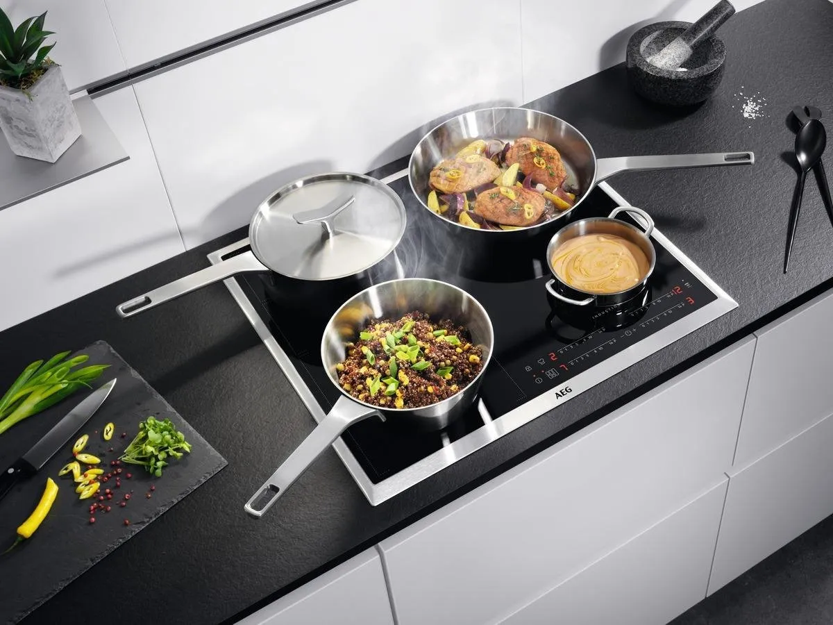 AEG IKE64471XB Inductie Kookplaat 4 Zones - Zwart