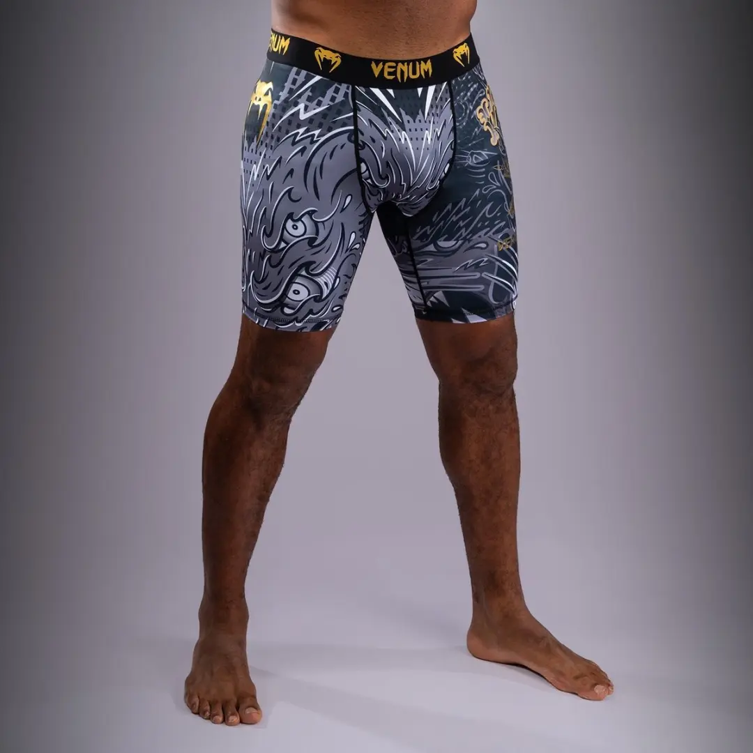 Venum Wolf Atak Vale Tudo Shorts L - Zwart/Grijs