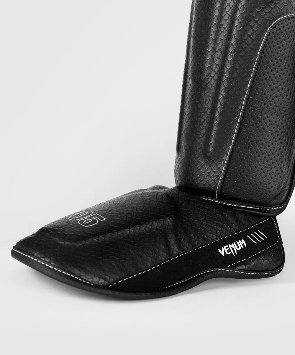 Venum Impact Evo Scales Kickboks Scheenbeschermers - XL