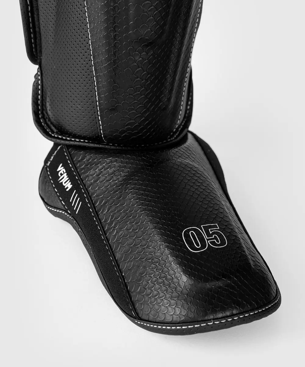 Venum Impact Evo Scales Kickboks Scheenbeschermers M - Zwart - afbeelding 5 van 6
