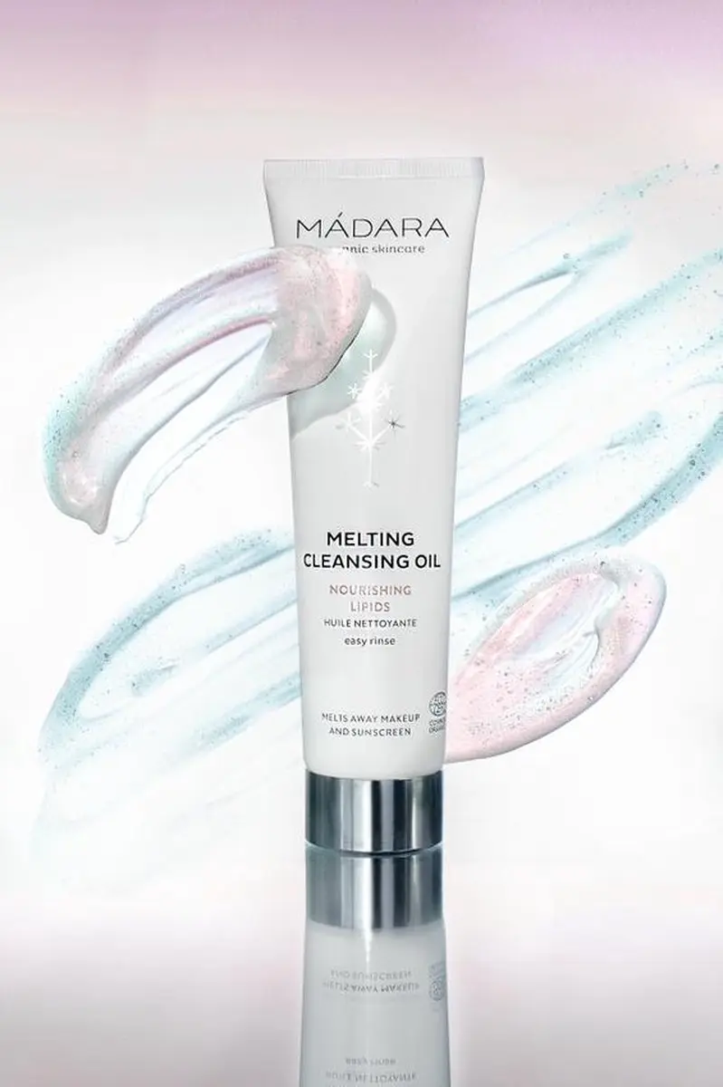 MÁDARA Melting Cleansing Oil 100ml