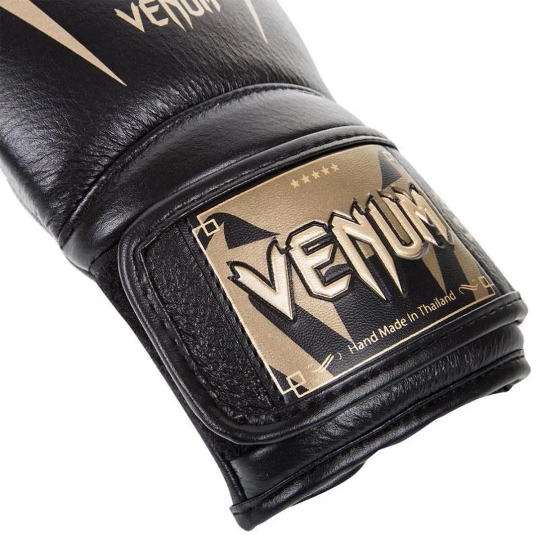 Venum Giant 3.0 Bokshandschoenen 16 OZ - Zwart/Goud