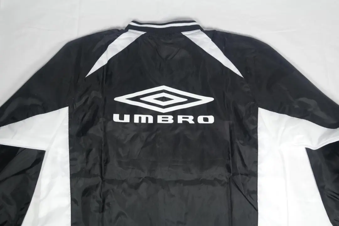 Umbro Buffaloes Rain Sweat Sweater - XXS - Zwart/Wit