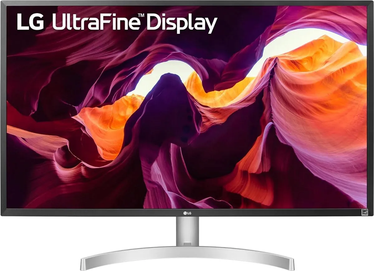 LG 27UL550 4K IPS Monitor 27 inch