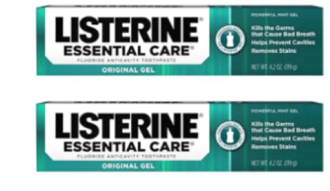Listerine Essential Care Fluoride Tandpasta 119g