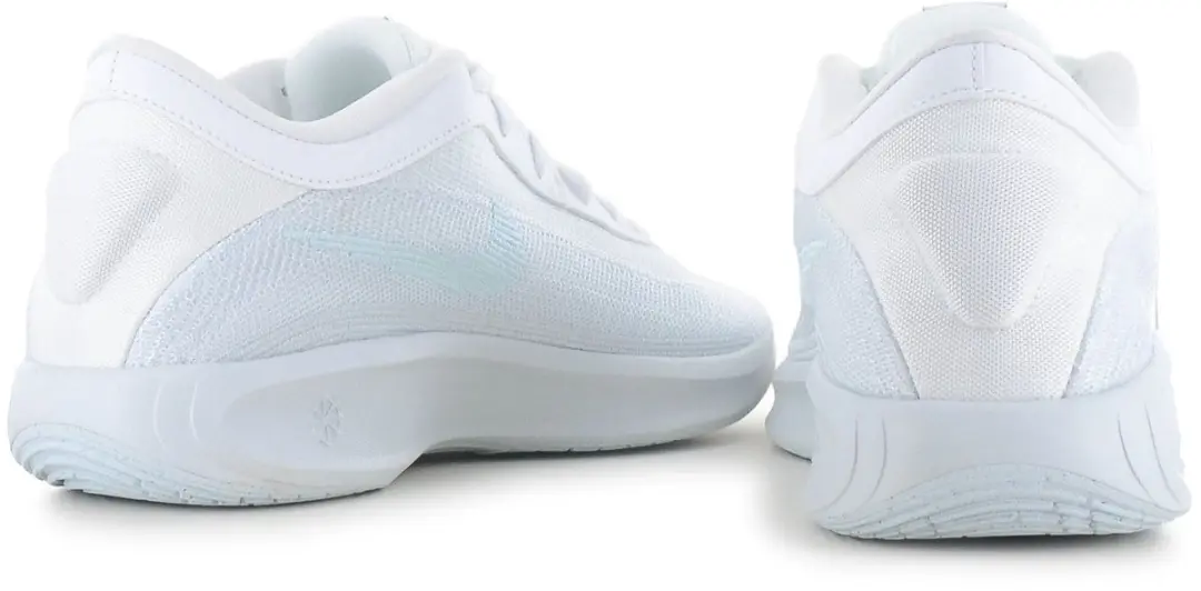 Nike G.T. Hustle Academy Heren Sneakers - Wit - Maat 41