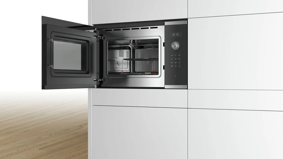 Bosch BEL554MS0 Serie 6 Inbouwmagnetron - 900W - Wit - afbeelding 3 van 6