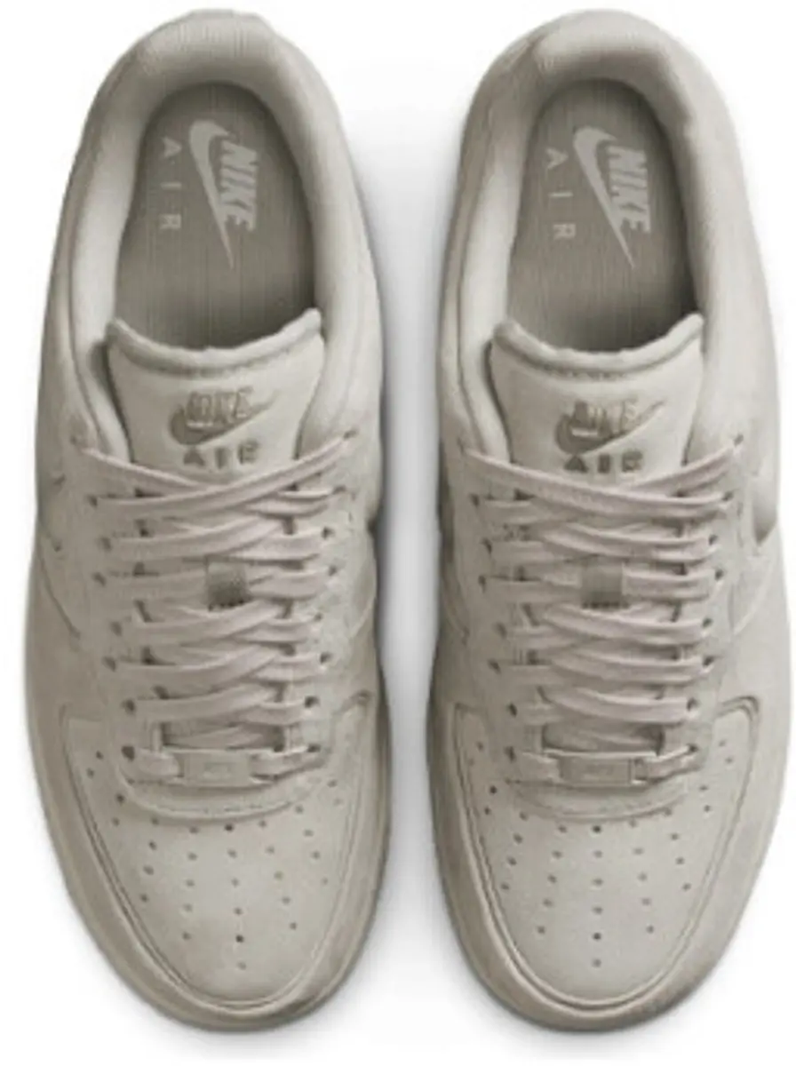 Nike Air Force 1 '07 Sneakers - Beige - Maat 38.5