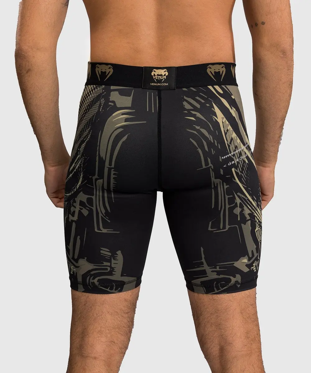 Venum Invader Vale Tudo Shorts - Zwart Zand