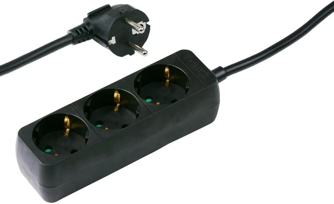 Grundig Socket 3-Weg 3x1.5mm 1.5m