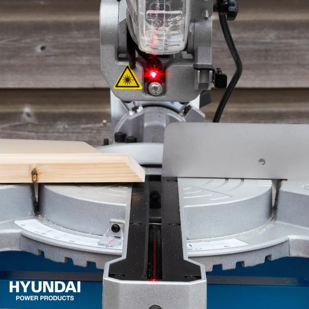 Hyundai 1500W Radiaal Afkortzaag met Laser - 210mm Zaagblad - afbeelding 6 van 6