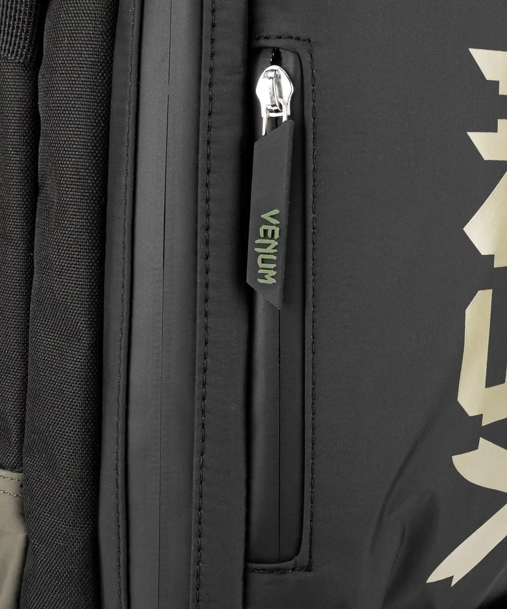 Venum Challenger Pro Evo Rugzak 22L - Khaki/Zwart