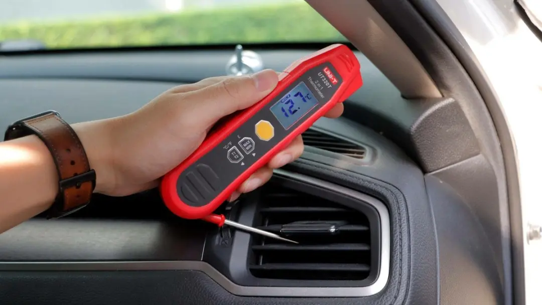 UNI-T UT320T 2-in-1 Thermometer -40°C tot 300°C